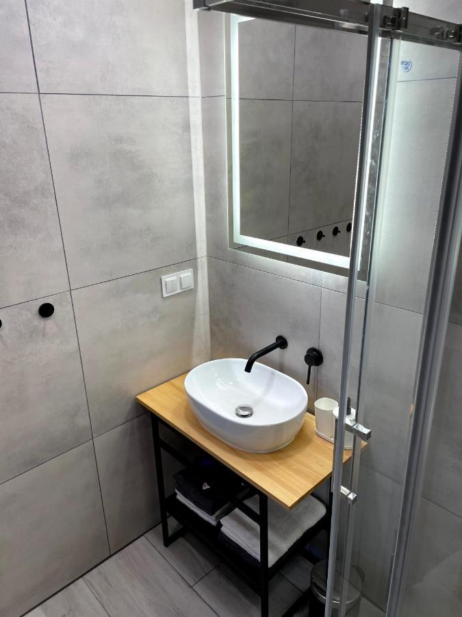Apartament1 Tri-City Oliwa Ogrod, Prywatne Wejscie Danzig Exterior foto