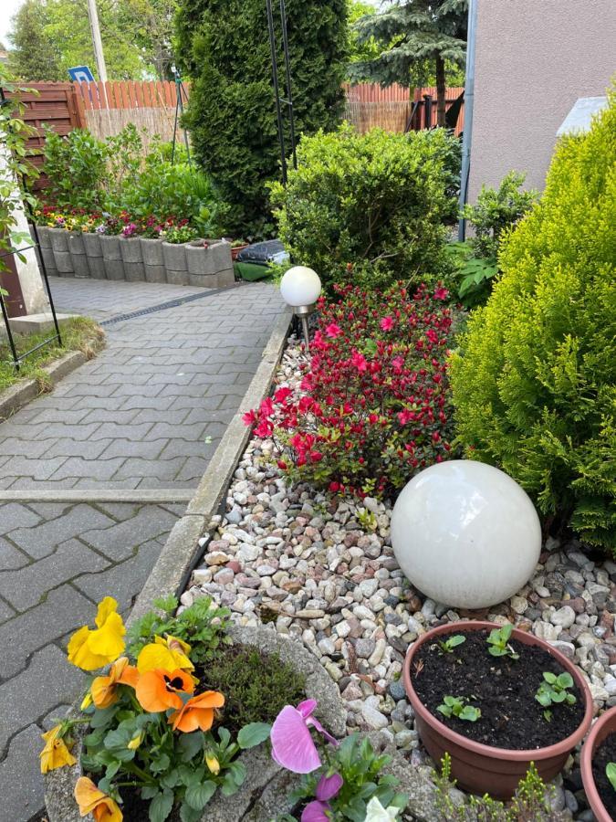 Apartament1 Tri-City Oliwa Ogrod, Prywatne Wejscie Danzig Exterior foto